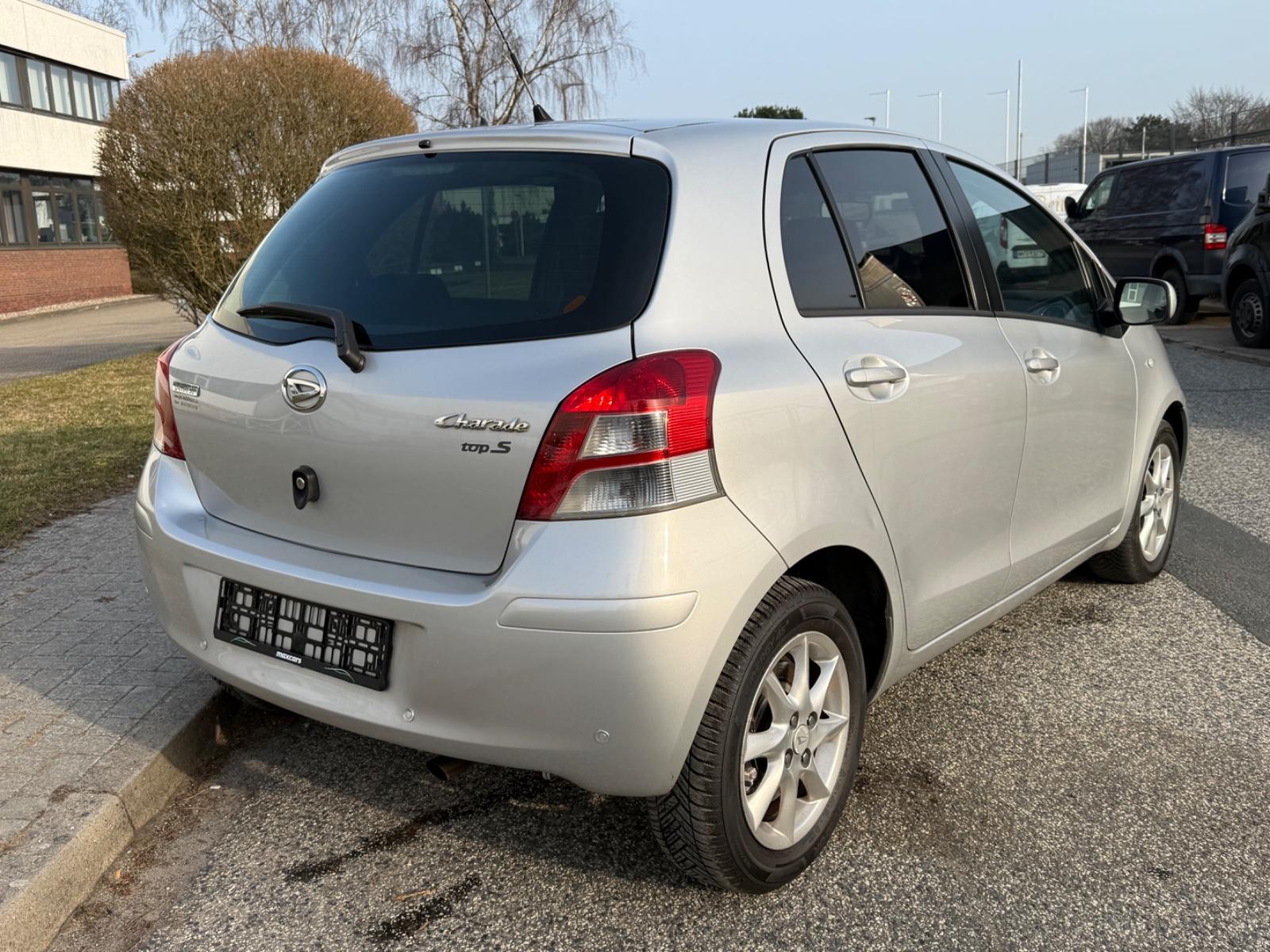 Toyota daihatsu 1.33 M-MT AUTOMATIK