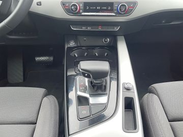Audi A4 - 8