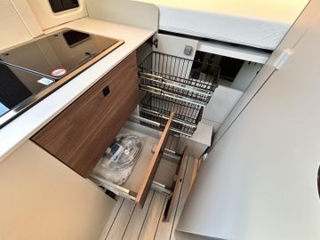 Westfalia Sven Hedin Premium 2.Batt, Markise ACC LED NAVI