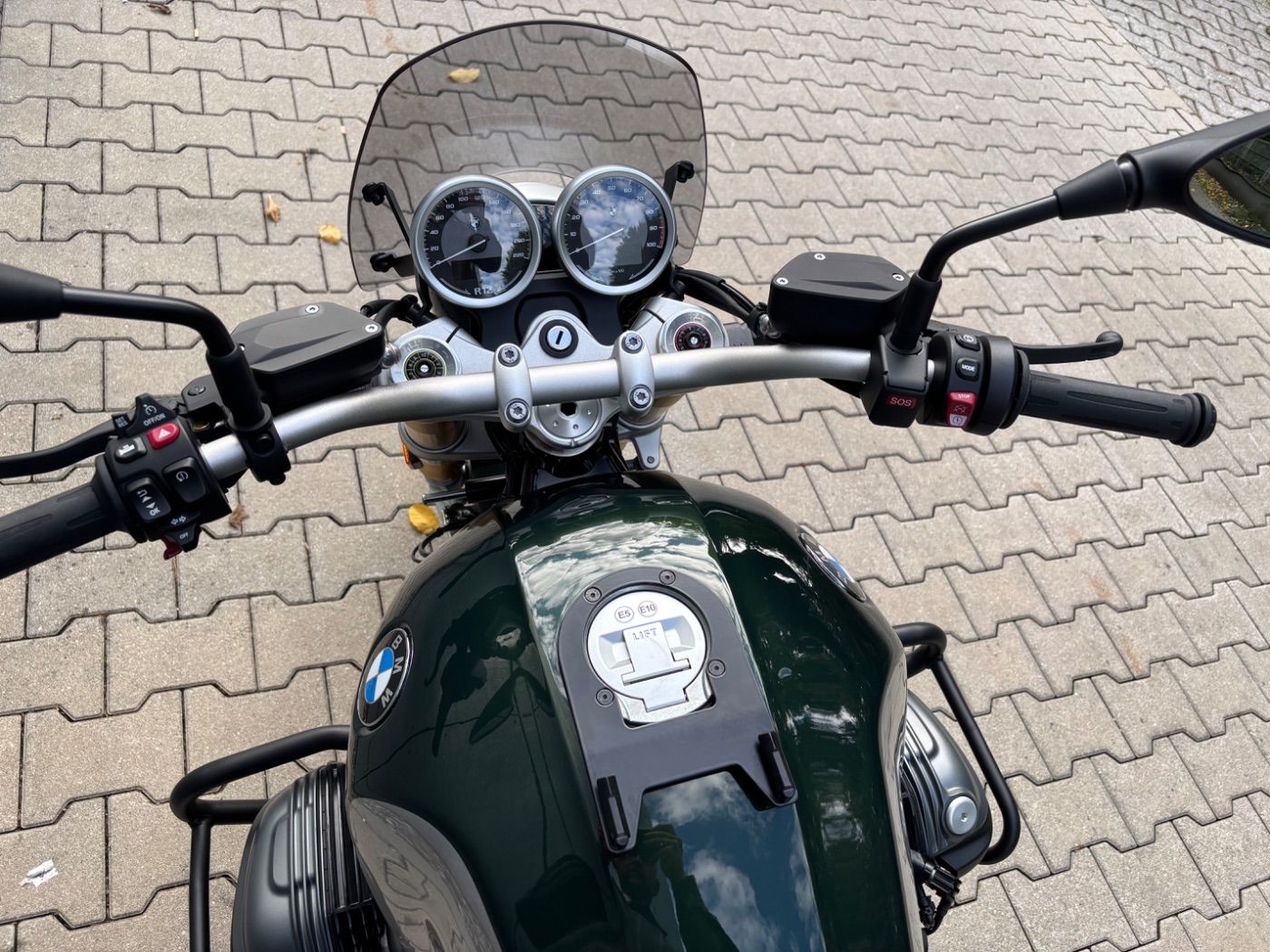 Fahrzeugabbildung BMW R 12 nine T Komfort-Paket
