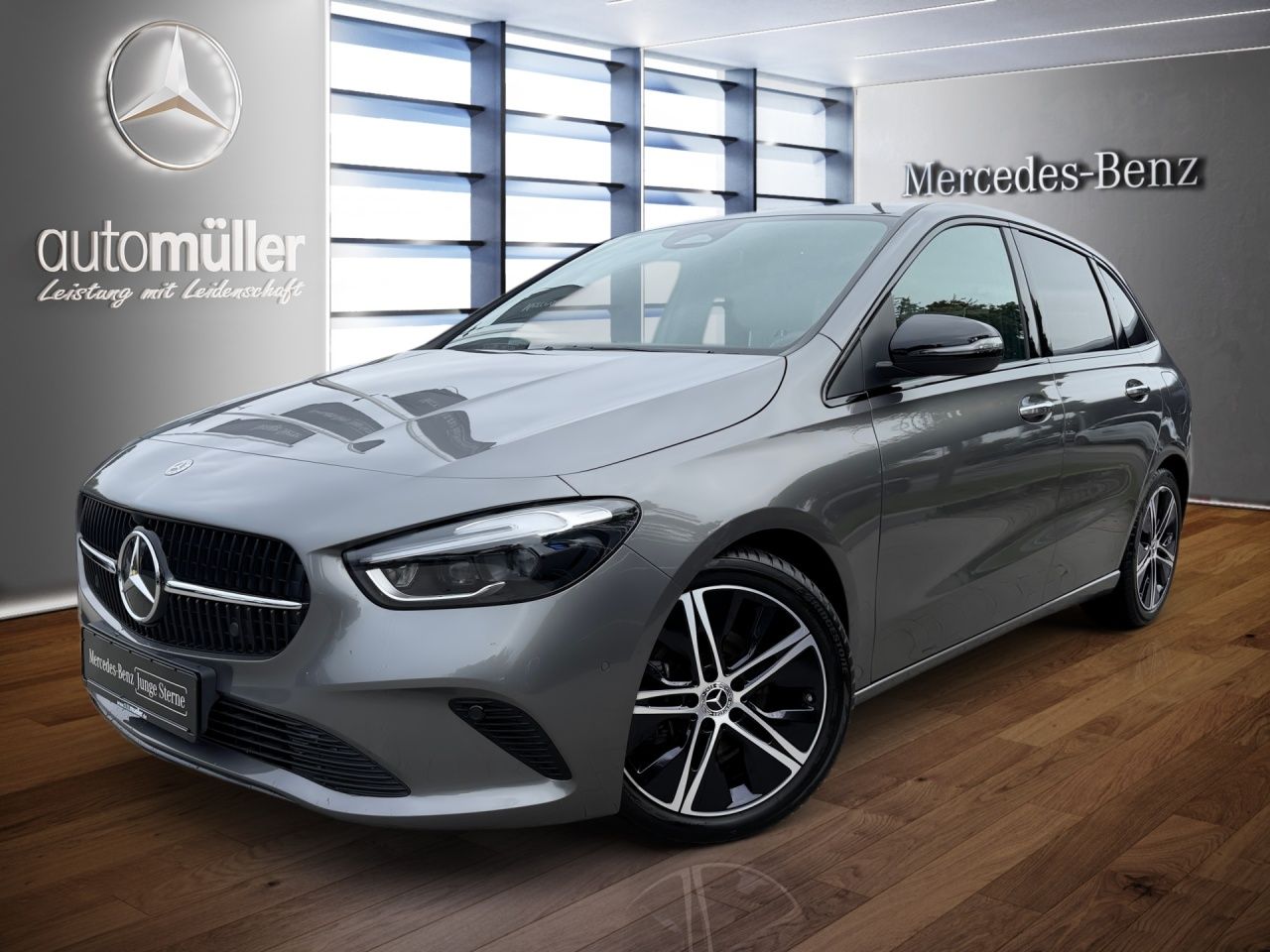 Mercedes-Benz B 180 NIGHT+AHK+AMBIENTE+LENKRADHEIZ+KAMERA+