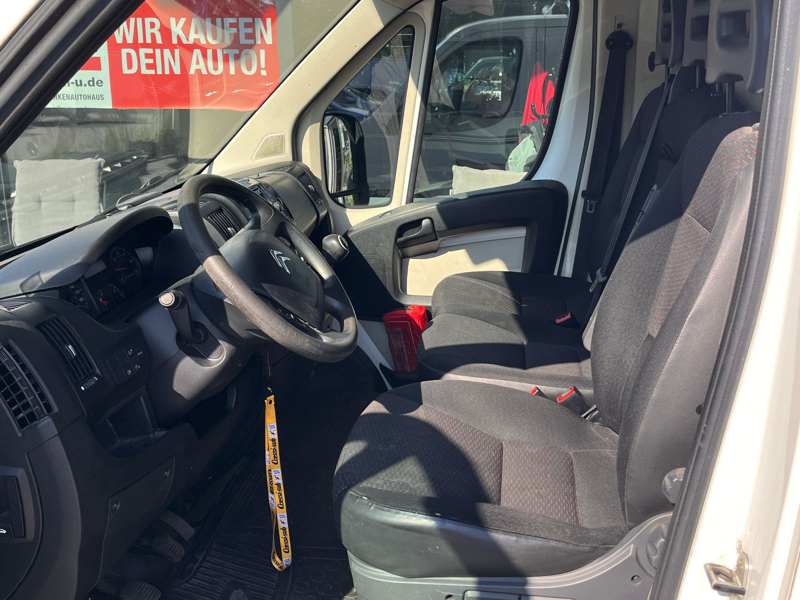 Fahrzeugabbildung Citroën Jumper Kasten 30 L1H1 PROLINE BlueHDi 110