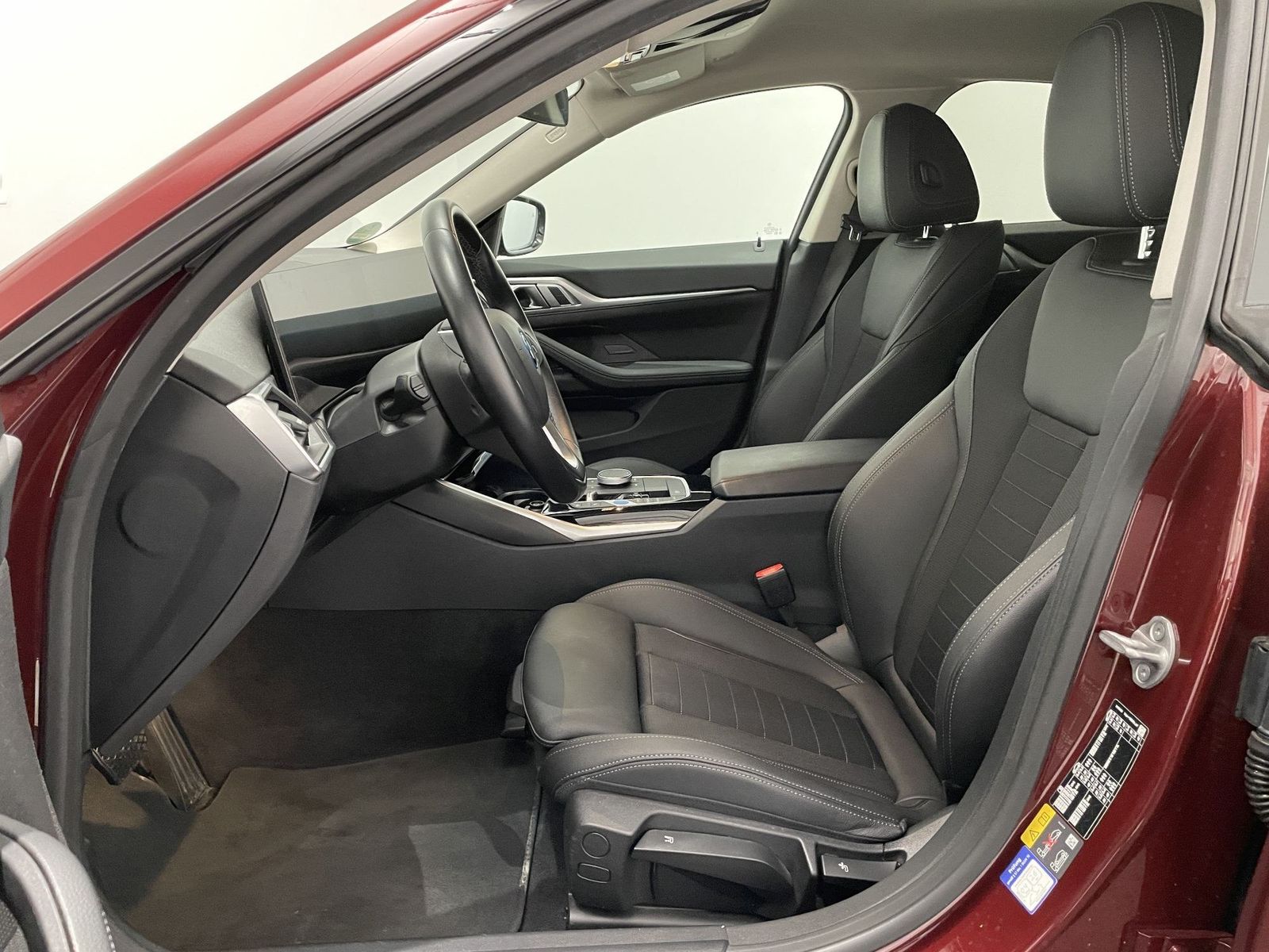 BMW i4 eDrive35 Gran Coupé RFK NAVI HiFi DAB Tempo S foto 9