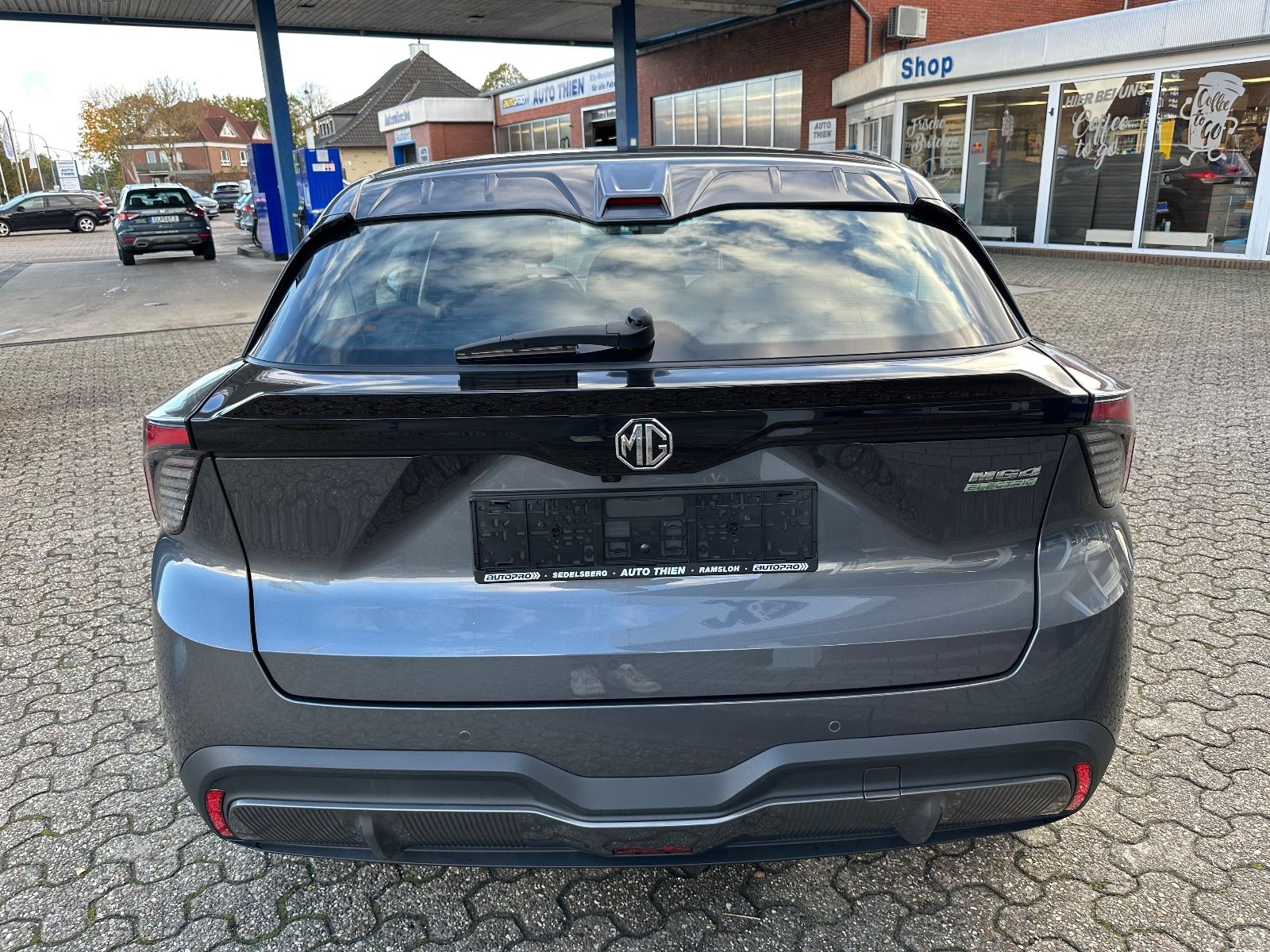 Fahrzeugabbildung MG MG4 Standard 51 kWh Navi/ACC/LED/PDC/CarPlay