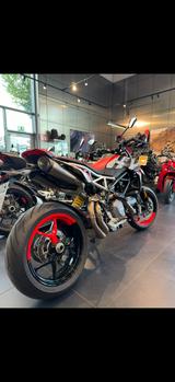 Ducati Hypermotard RVE 2024 SC-Project + Zubehör  - Angebote entsprechen deinen Suchkriterien