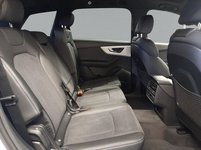 Fahrzeugabbildung Audi Q7 SUV S line TFSIe B&O PANO AHK Matrix Kamera