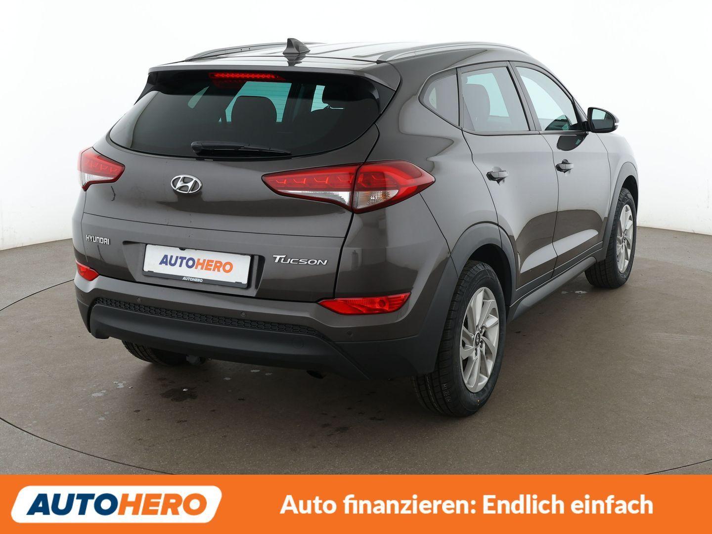 Hyundai Tucson 1.6 Trend blue 2WD *NAVI*CAM*PDC*SHZ*AHK*