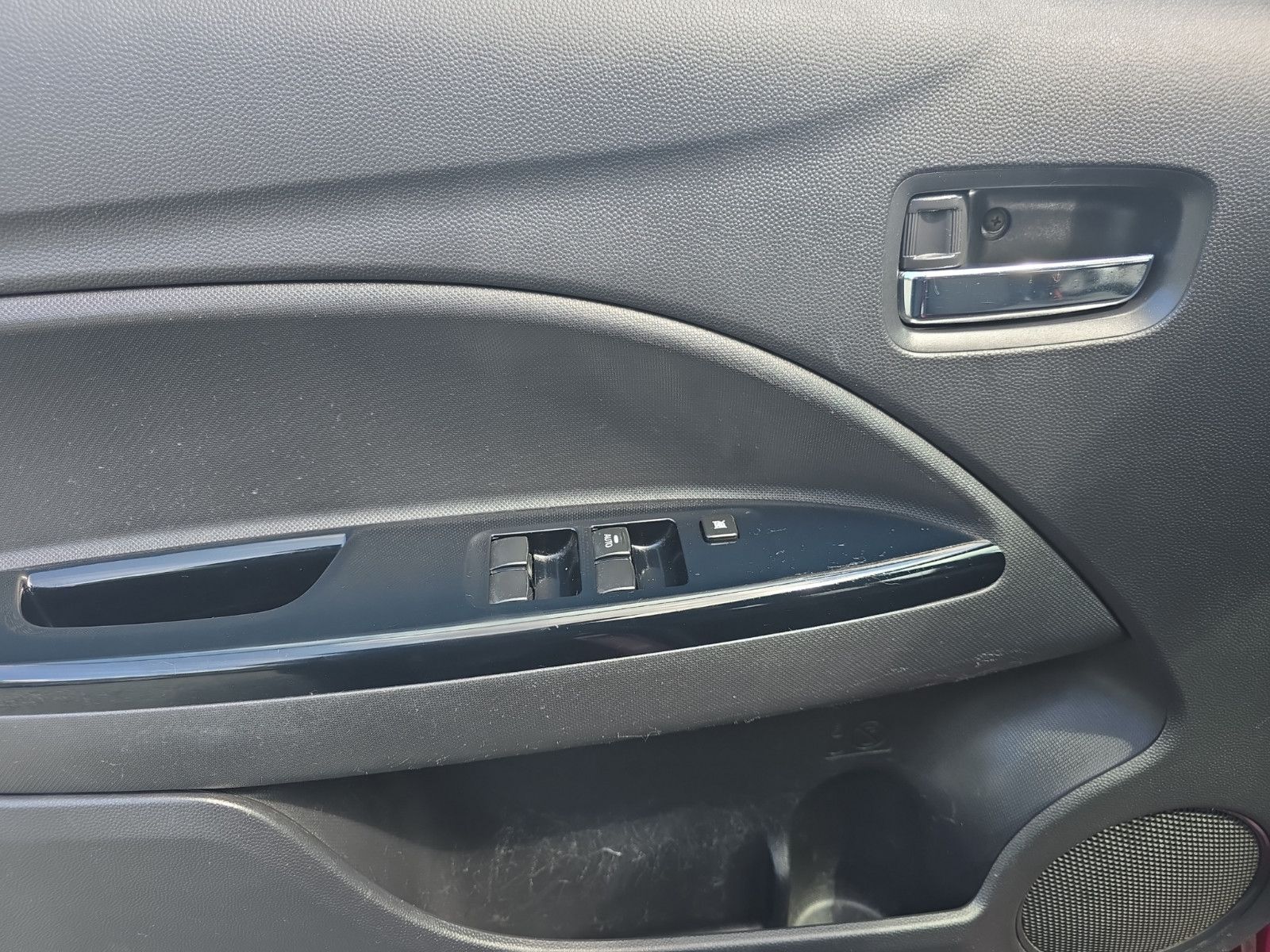 Fahrzeugabbildung Mitsubishi Space Star Diamant Edition+AUS 1.HAND FALTDACH