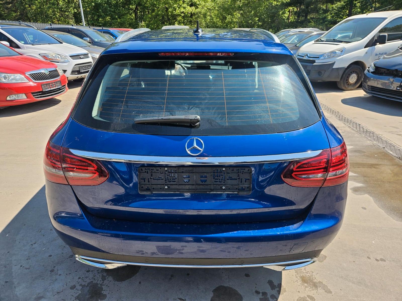 Mercedes-Benz C 220 C T-Modell C 220 d T