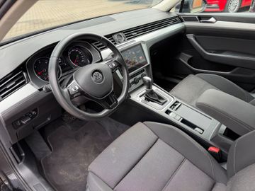 Volkswagen Passat Variant - 10