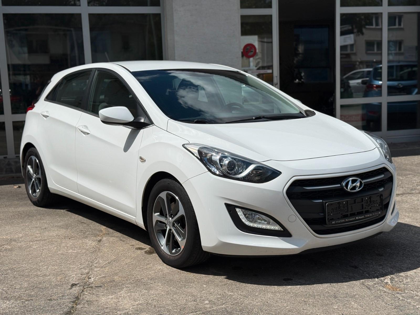 Hyundai i30 1.4 blue Trend * SERVICE & TÜV NEU *