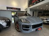 Porsche Cayenne 4.0 V8 Turbo E-Hybrid turbo 740c - Porsche Cayenne mit Halbautomatikschaltung
