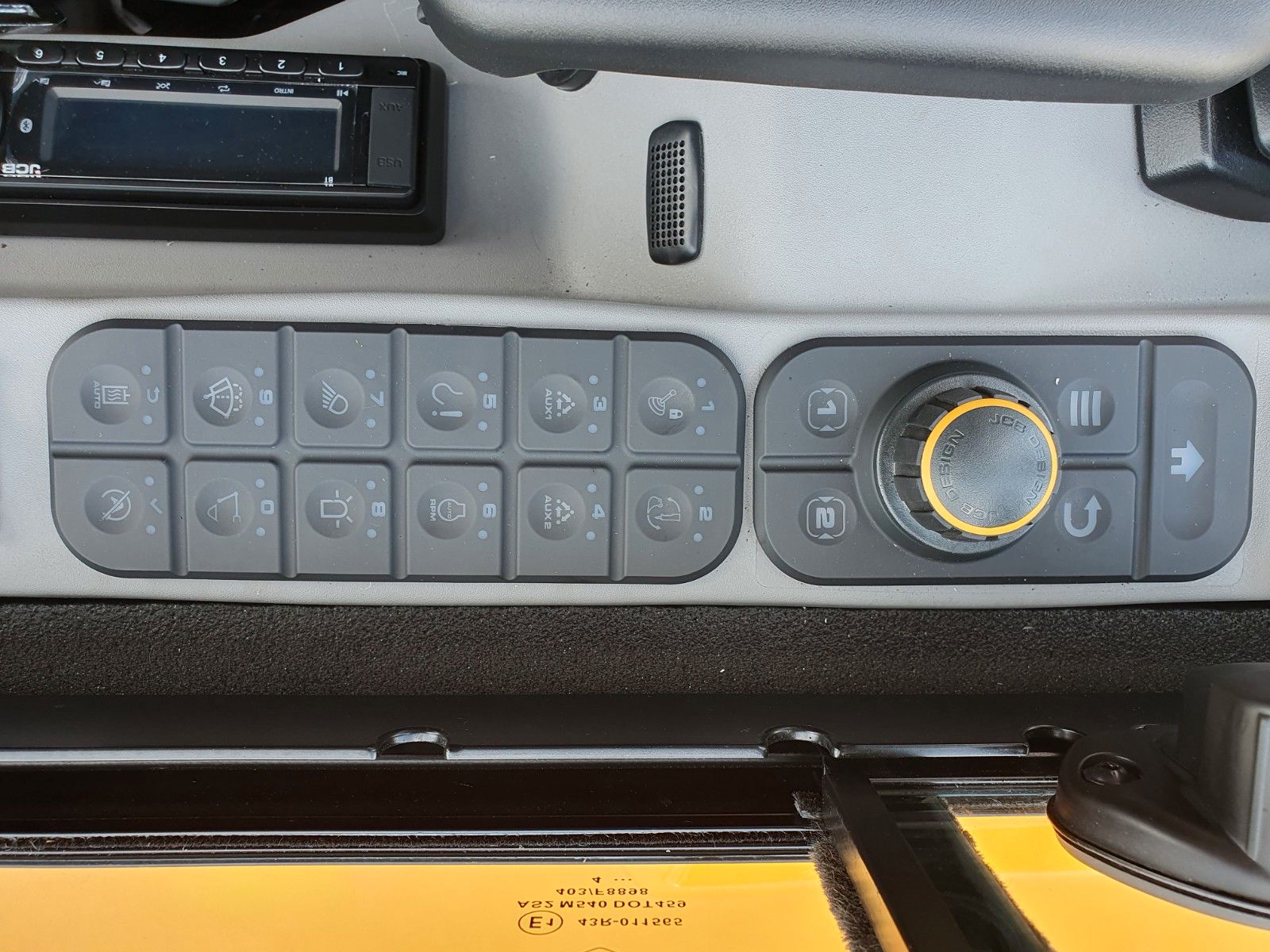 Fahrzeugabbildung JCB 26C-1 Pro Cab / Neufahrzeug / Planierschild