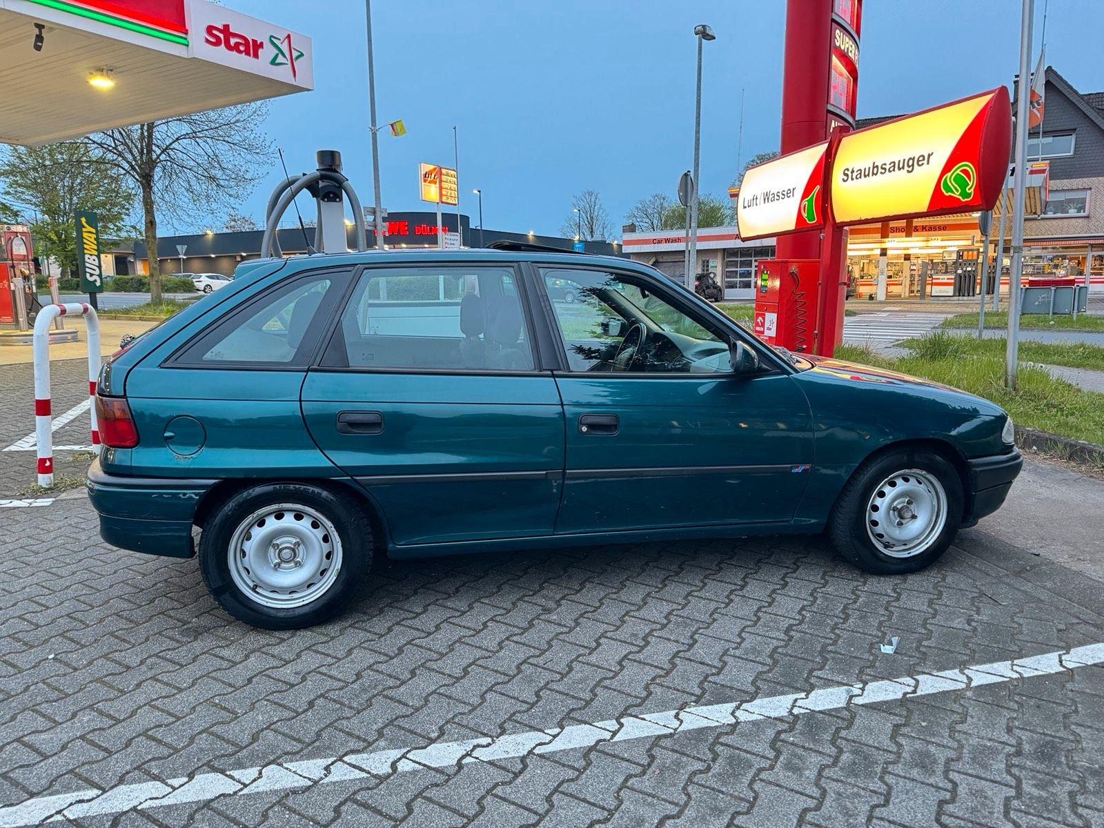Opel Astra