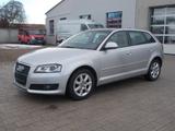 Audi A3 Sportback 1.8 TFSI Ambiente - Audi A3 mit Benzin-Antrieb: Kleinwagen, 1.8
