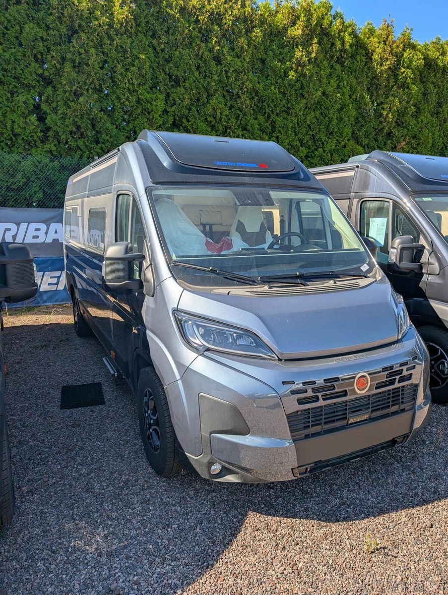 Fahrzeugabbildung Eura Mobil Van V 635 EB  Captain-Chair- Sitze, Skyroof, RFK