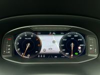 CUPRA Ateca 1.5 TSI DSG NAVI KESSY PANO AHK KAM 5J GAR bei Autohaus Landmann & Maier OHG