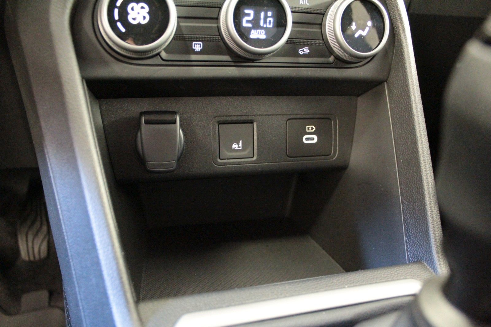 Fahrzeugabbildung Dacia Jogger Eco-G 100 Extreme+ 7-Sitzer