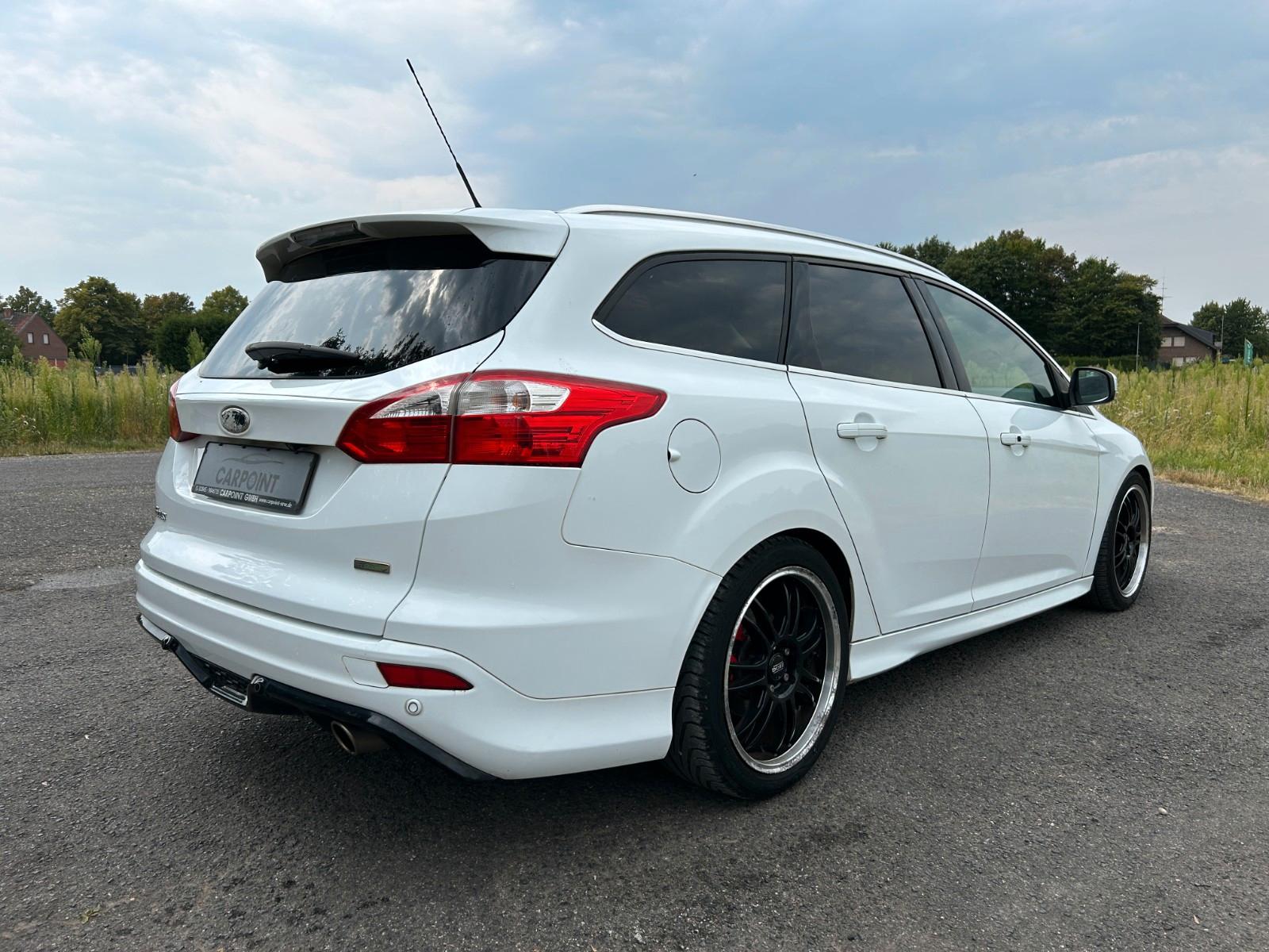 Ford Focus 2013 — photo 5