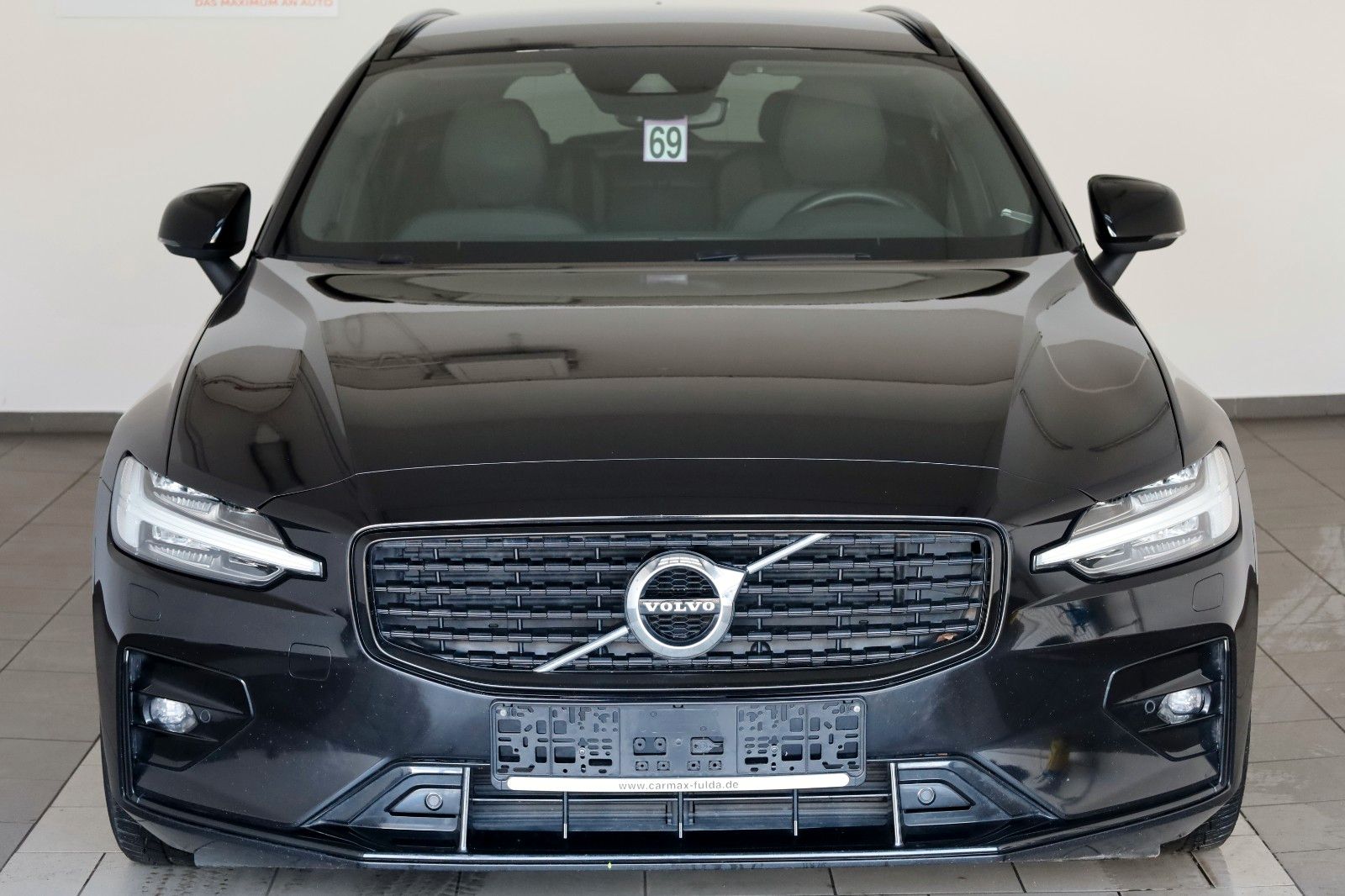 Fahrzeugabbildung Volvo V60 R Design,Leder,Sportsitz,Navi,LED,Memory,AHK