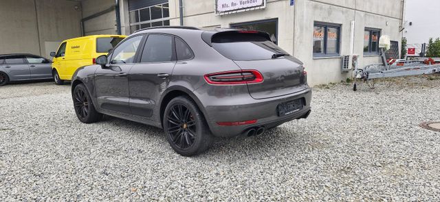 Porsche Macan Turbo Panorama/Alcantara/21 Zoll Alu