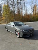 Audi TTS Coupe 2.0 TFSI S tronic quattro MATRIX B&O  - graue Audi TTS