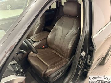 BMW X5 - 11