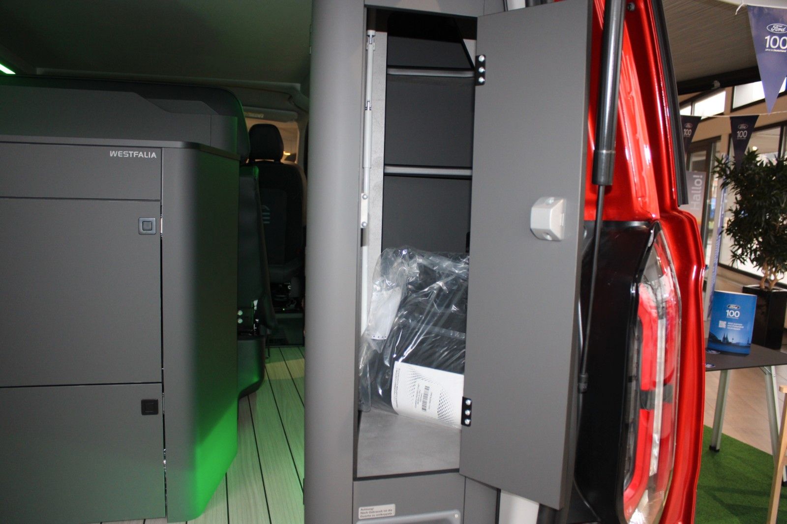 Fahrzeugabbildung Ford NUGGET L1 Active MARKISE + Aufstelldach SOFORT