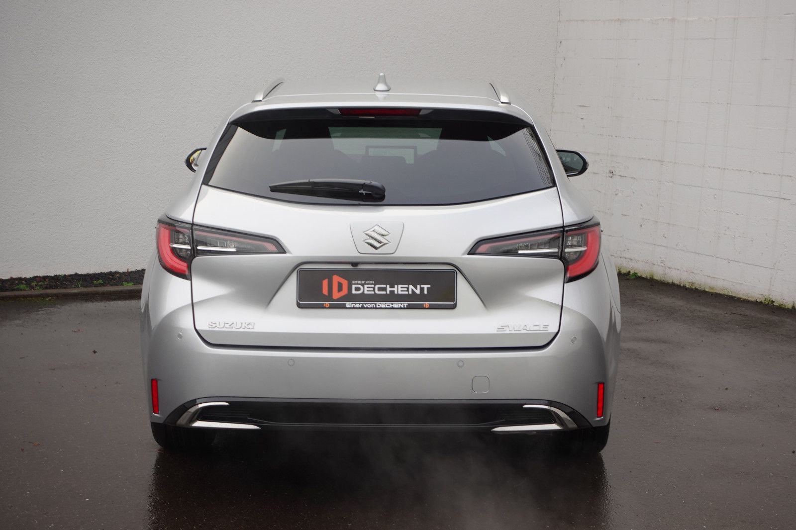 Fahrzeugabbildung Suzuki Swace  1.8 HYBRID CVT Comfort+,Navi,RFK