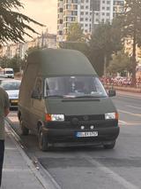 Volkswagen Transporter T4 2.4 D - Volkswagen aus 1996: Transporter