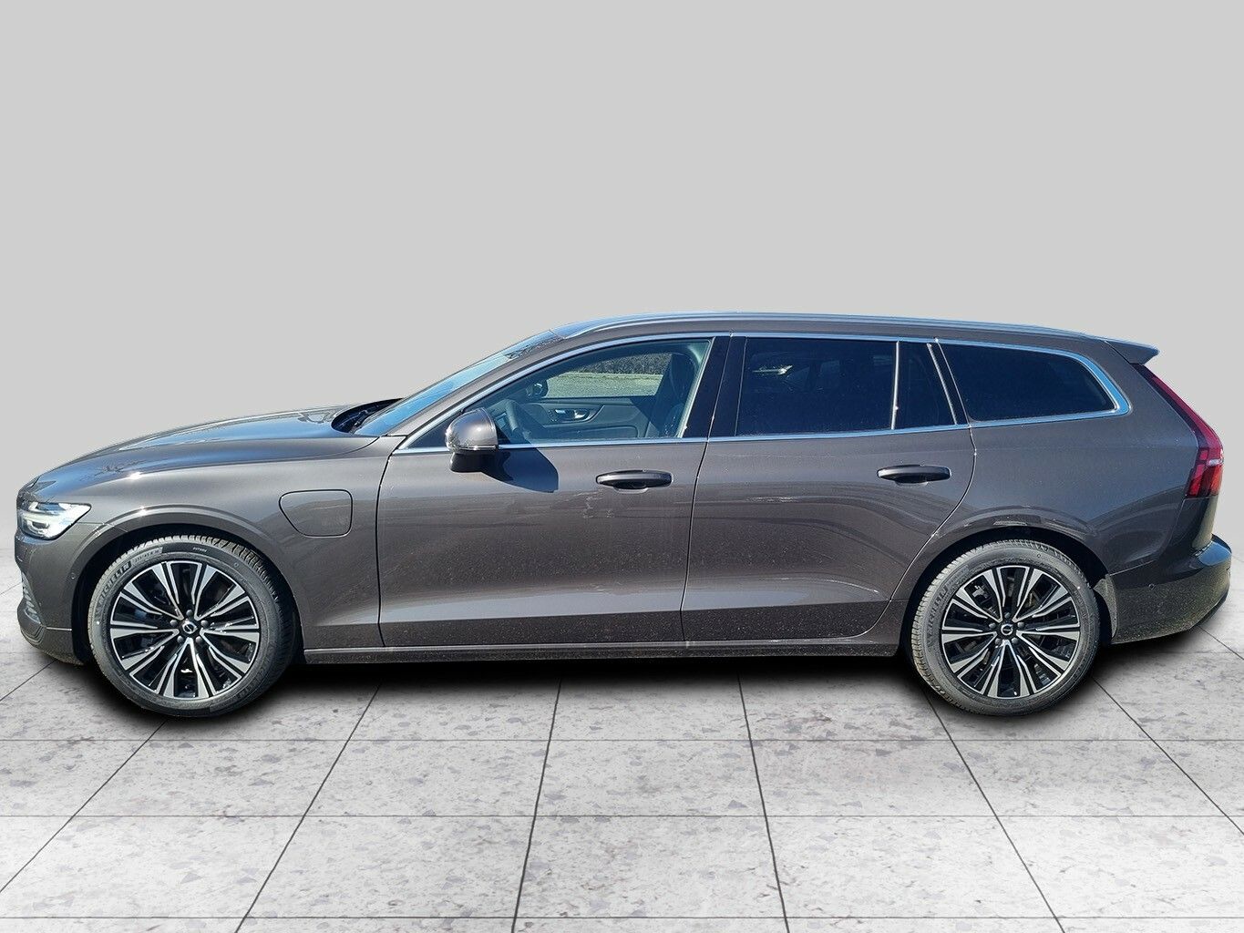 Volvo V60 T6 PLUS BRIGHT imagem 2