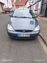 Ford Focus Turnier mit Anhängerkupplung - Ford Focus: Anhängerkupplung Turnier