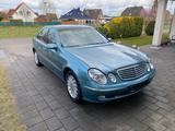 Mercedes-Benz Mercedes Benz W211 E240 - Mercedes-Benz E 240 aus 2002