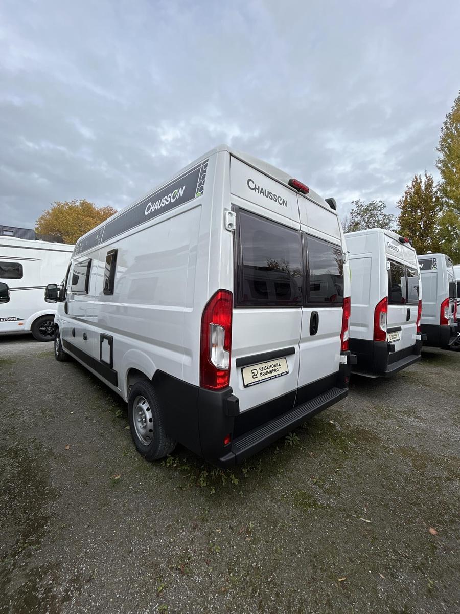 Chausson Van First Line V594 