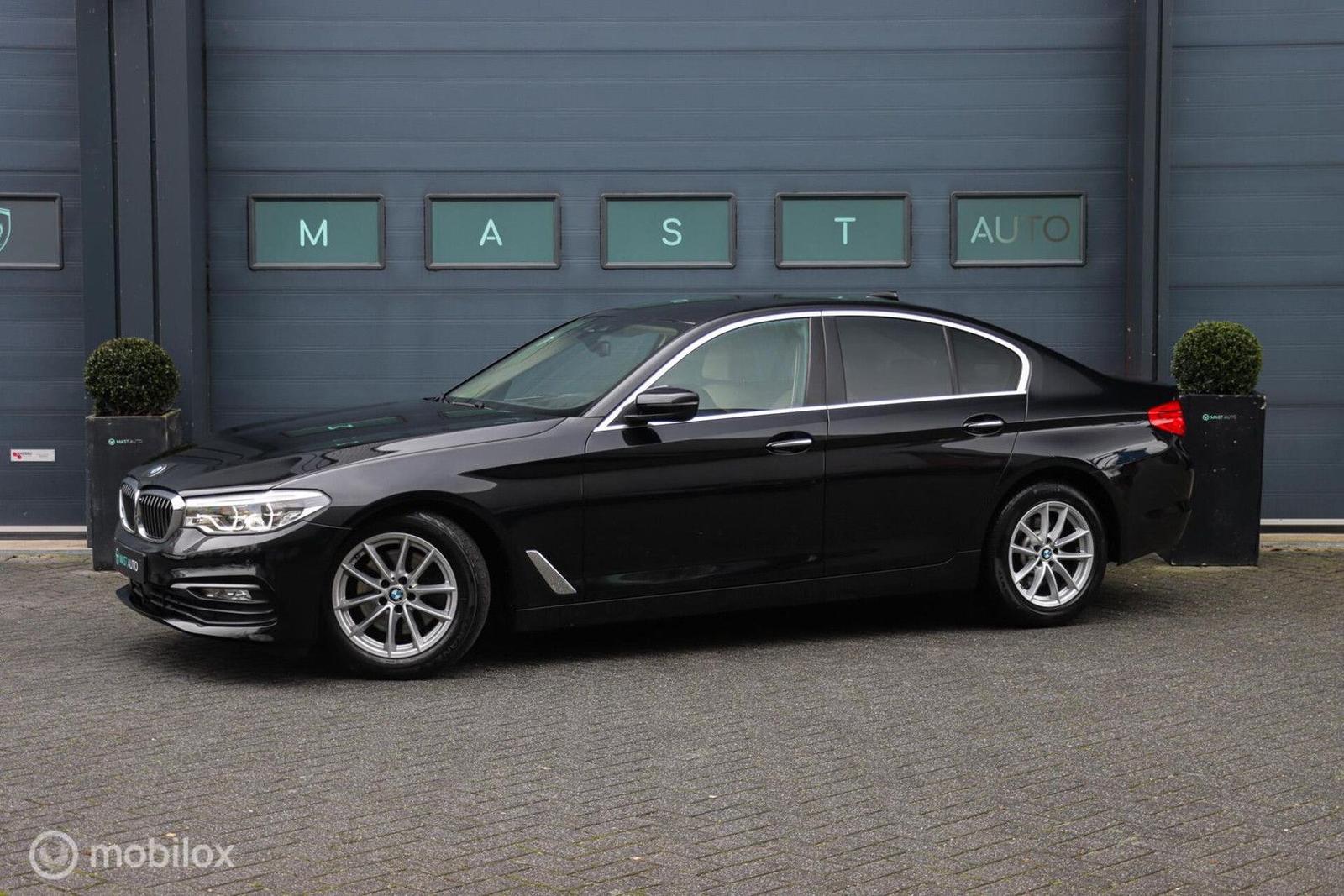 BMW 520 5-serie 520d High Executive|NAP|HUD|Camera|L