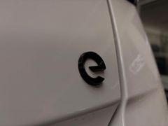 OPEL MOKKA-E VOLLDIGI ISOFIX LED NAVI LENK+SITZHZG