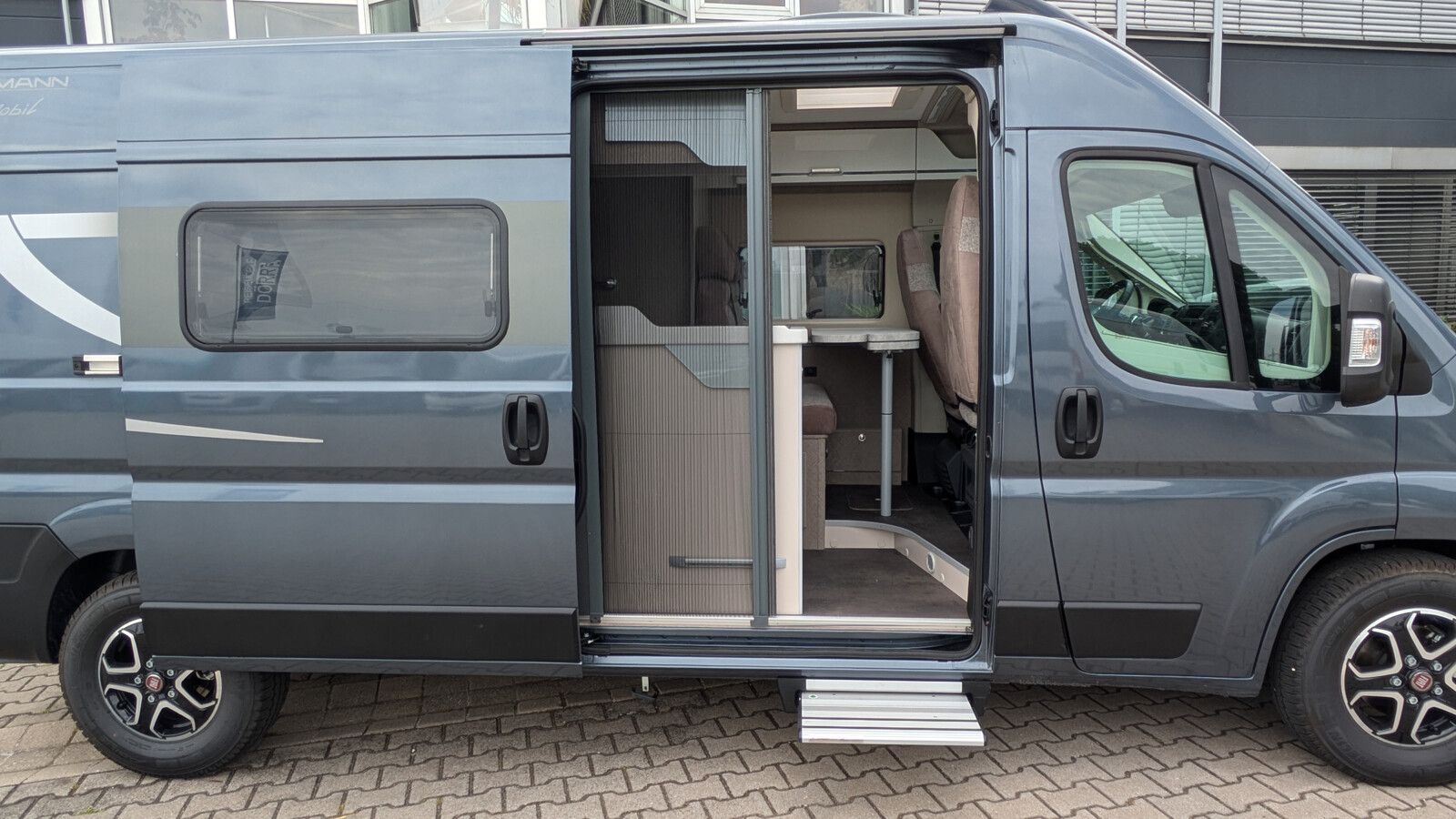 Fahrzeugabbildung Karmann Davis Lifestyle DA 600 LS Dachfenster+Automatik