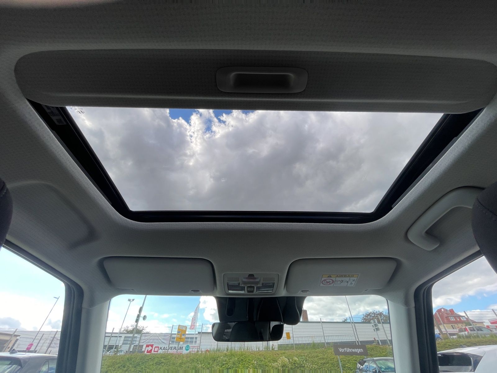 Hyundai INSTER – Bild 21