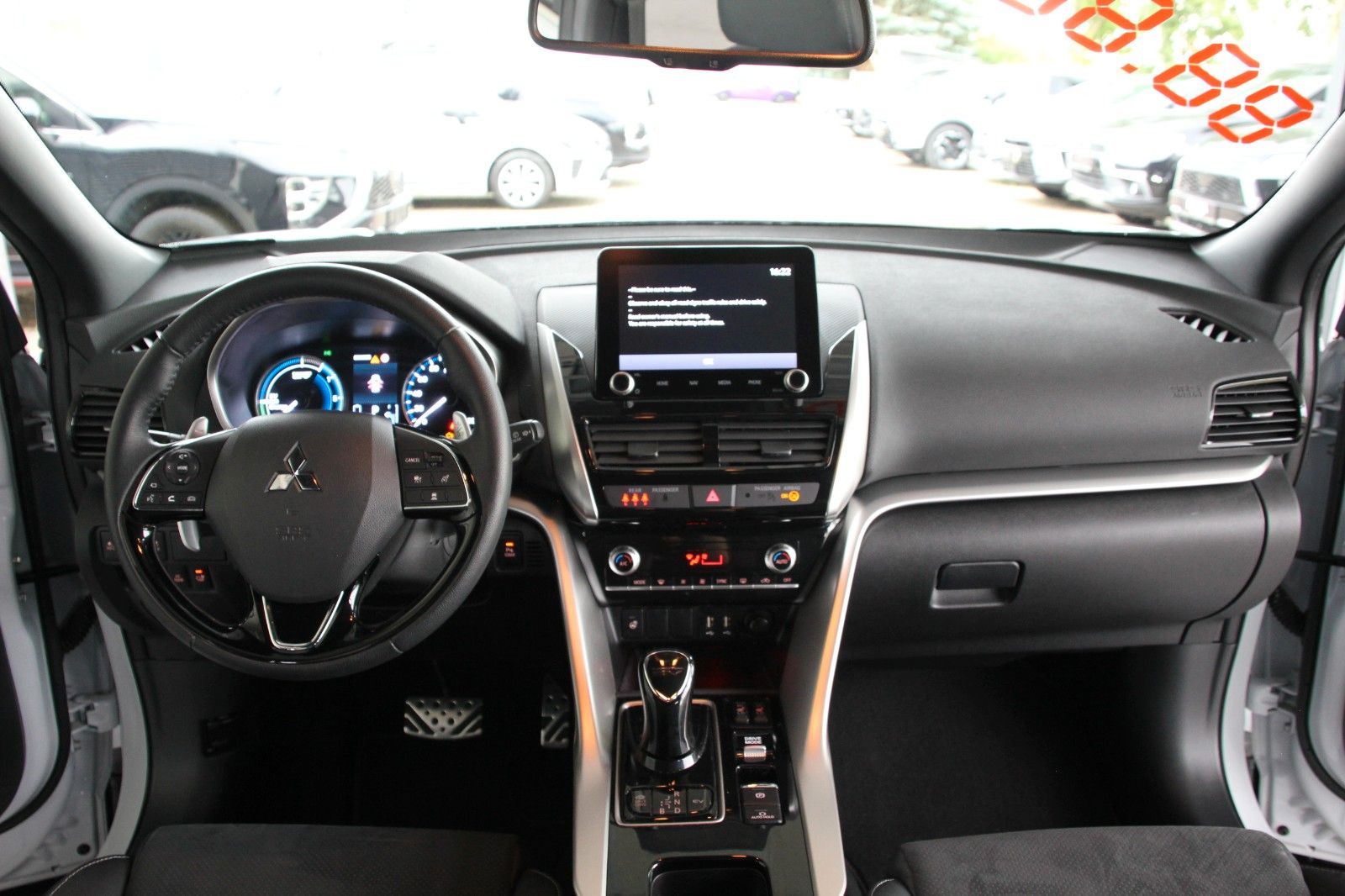 Fahrzeugabbildung Mitsubishi Eclipse Cross PHEV Select
