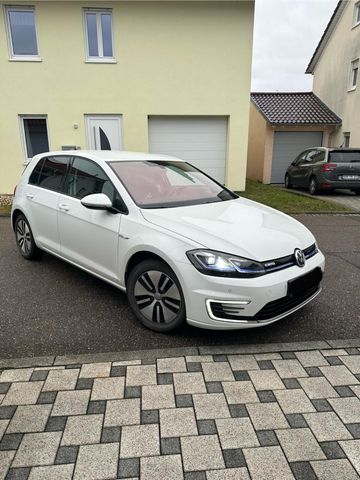 Volkswagen Golf e-Golf e-Golf