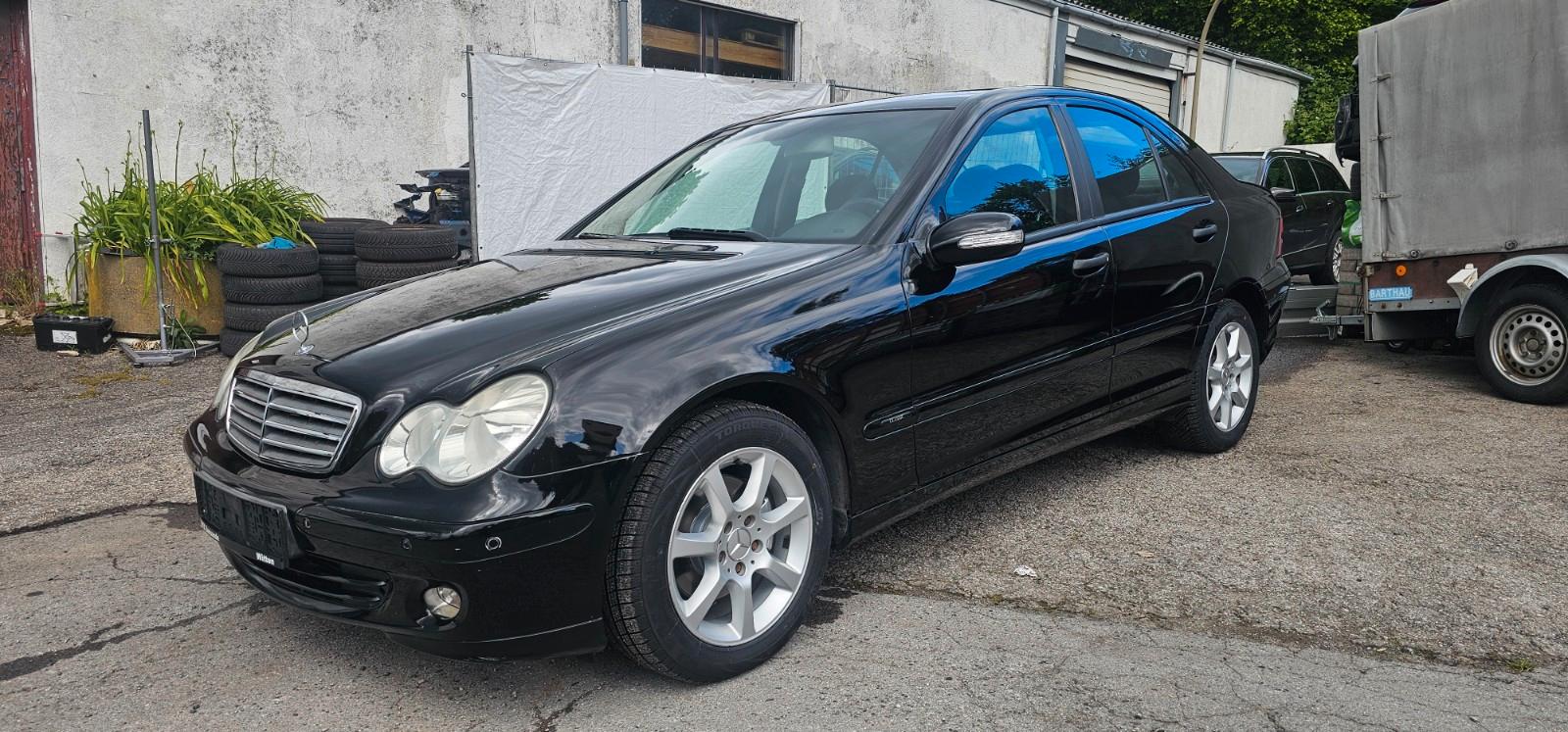 Mercedes-Benz C 180 Kompressor Automatik Viele Neuteile Tüv