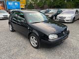 Volkswagen Golf 1.4 Champ~5-Türig~Klima~1.Hand~Tüv NEU - gebrauchte VW Golf aus dem Jahr 2002