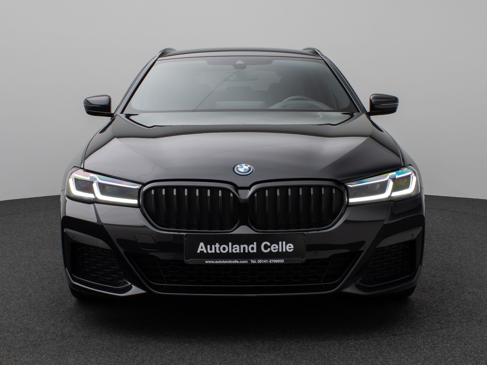 Fahrzeugabbildung BMW 530e xD M Sport Kamera Laser HUD DAB H/K Komfort