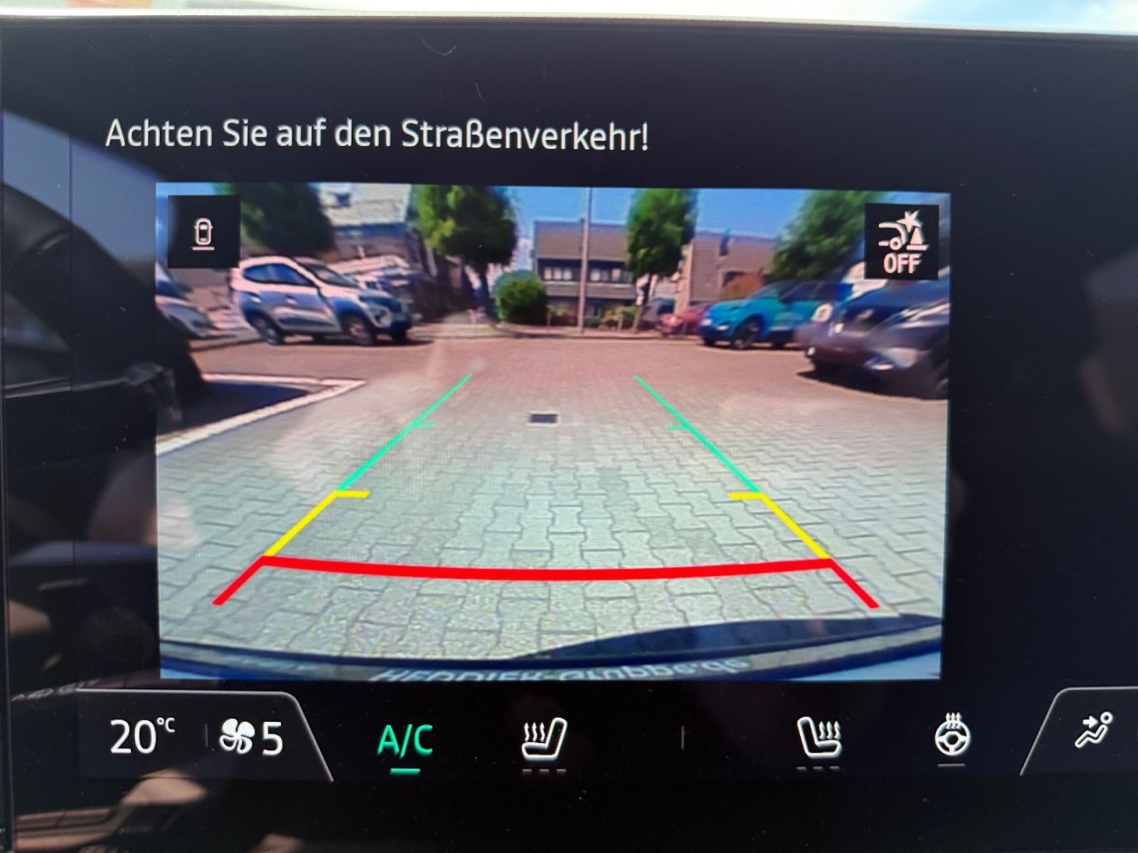 Fahrzeugabbildung Nissan Micra Advance 40 kW/h Automatik *WINTERPAKET*NAV