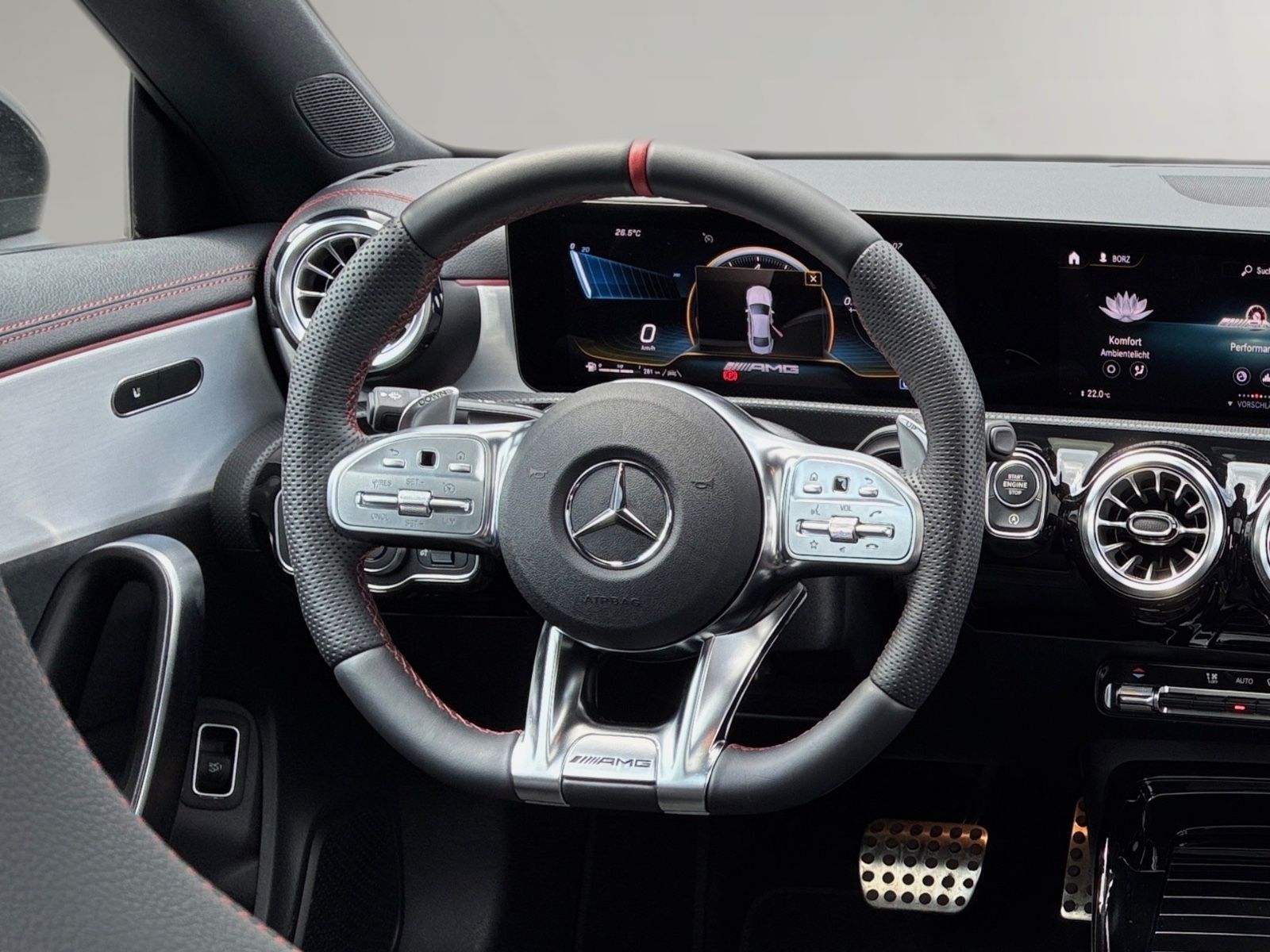 Mercedes-Benz CLA 35 AMG 4M Pano Kamera Multibeam Ambiente LED foto 22