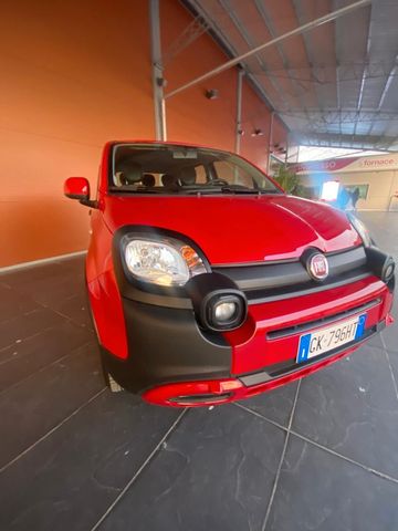 Altele Fiat Panda 1.0 FireFly S&S Hybrid Red - 10720 Km