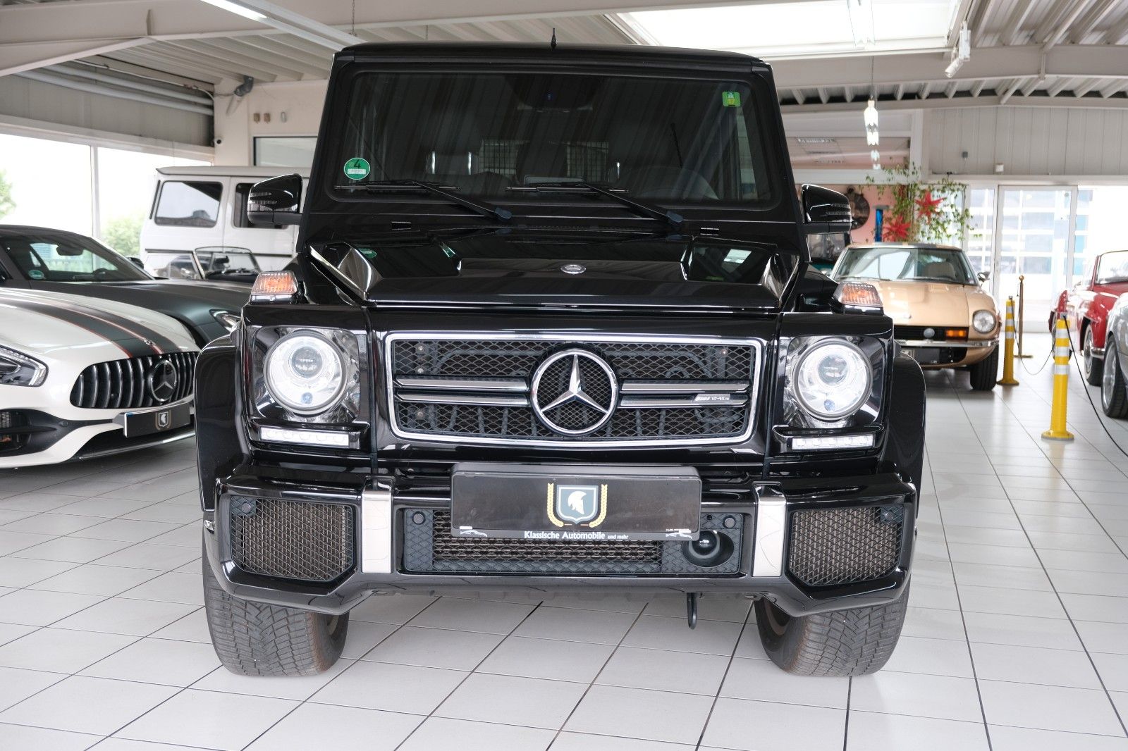 Fahrzeugabbildung Mercedes-Benz G 63 AMG/1. Hand/Distr./Harman/Fond Ent./Stdhzg