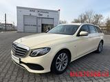 Mercedes-Benz E 220d KOMBI TAXI MULITBEAM-LED SCHECKHEFT AVAN - Mercedes-Benz mit Diesel-Antrieb: Beige, Luftfederung, Kombi