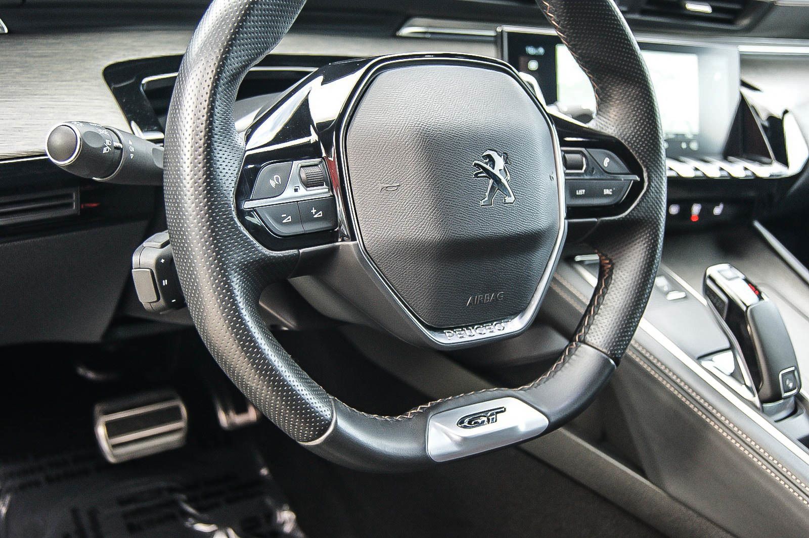 Fahrzeugabbildung Peugeot 508 SW GT Pack NIGHT-VISION ANHZV SCHIEBEDACH