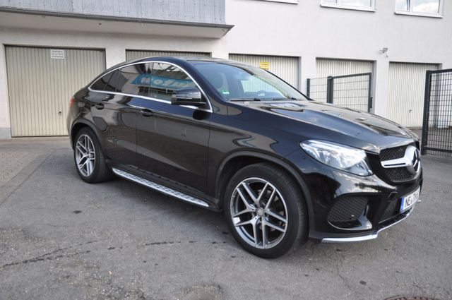 MERCEDES-BENZ GLE 350 d 4MATIC Coupe**AMG-Pano-Kamera-21" Alu*